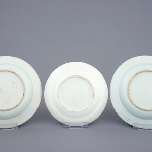 Een lot divers Chinees porselein, 18/19e eeuw — foto 19