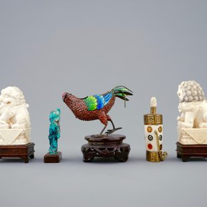 Een lot diverse Chinese ivoren, benen, verguld zilver en turquoise objecten, 19/20e eeuw — foto 4