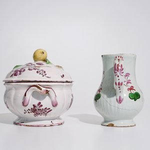 Een lot Frans aardewerk in "faïence de l'Est", met een terrine, een kan en drie borden, 18/19e eeuw — foto 7