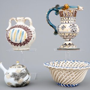 Een lot Spaans aardewerk uit Talavera en Andujar, 18/19e eeuw — foto 4