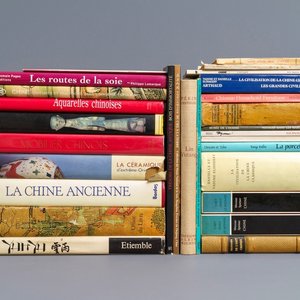 Een lot van 28 boeken over Chinese kunst, overwegend Franstalig — foto 1