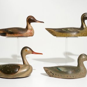 Een lot van vier antieke beschilderde houten lokeenden, 19e eeuw — foto 2