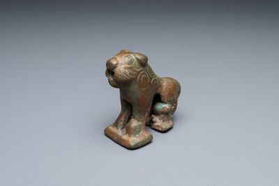 Een Luristaanse bronzen leeuw, Iran, 1e millennium v.C.