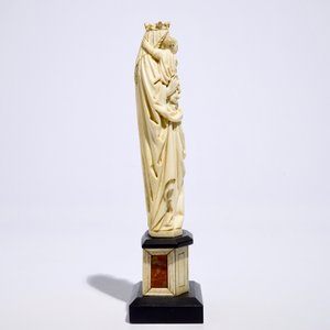Een Madonna met kind in ivoor, Dieppe, Frankrijk, 19e eeuw — foto 5