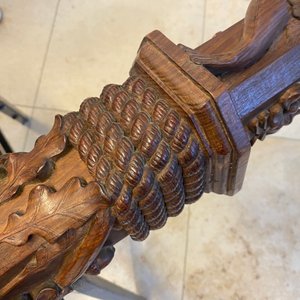 Een mahoniehouten bootsmast met eikenranken, Frankrijk of Italië, 18e eeuw — foto 30