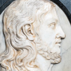Een marmeren profielbuste van Christus, Italië, 18e eeuw — foto 3