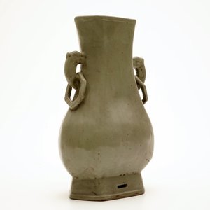 Een monochrome Chinese celadon vaas, 19e eeuw — foto 7