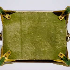 Een naaikistje in schildpadfineer met inlegwerk van zilver en verguld bronzen montuur, Frankrijk, 19e eeuw — foto 7