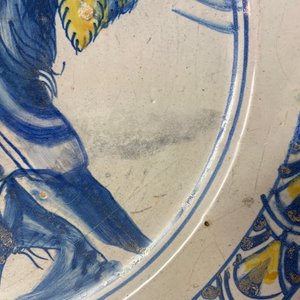 Een Nederlandse majolica portretschotel met Prins Willem II van Oranje, midden 17e eeuw — foto 6
