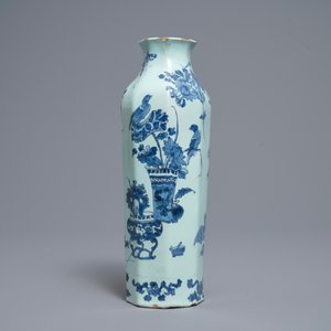 Een octagonale blauw-witte Delftse chinoiserie vaas met een olifant, laatste kwart 17e eeuw — foto 3