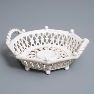 Een octagonale opengewerkte wit Delftse mand, Nederland of Frankfurt, 17e eeuw — foto 3