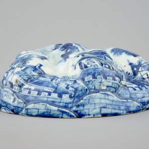 Een ongewoon okkernootvormig deksel of hangornament in blauw-wit Chinees porselein, 18e eeuw — foto 6