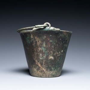 Een Oost-Romeinse of Byzantijnse bronzen 'situla' emmer, 9/10e eeuw — foto 3