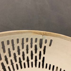 Een opengewerkte Chinese dekselkom voor kastanjes, Qianlong — foto 14