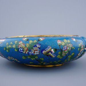Een ovaal gelobd Chinees cloisonné bassin, 19e eeuw — foto 6