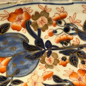 Een overgedecoreerde Chinese blauwwitte kraakporseleinen kom, Wanli — foto 17