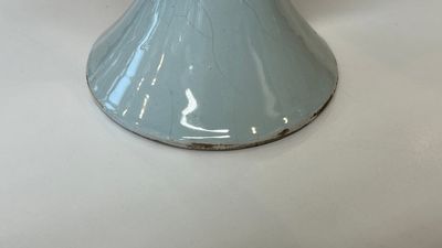 Een paar blauw-witte Engelse Delftware siroopkannen, wellicht Londen, vroeg 18e eeuw — foto 9