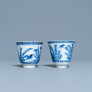 Een paar Chinese blauw-witte koppen en schotels, Kangxi — foto 5