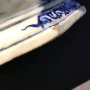 Een paar Chinese blauw-witte octagonale 'Drie vrienden van de winter' vazen, 19e eeuw — foto 19
