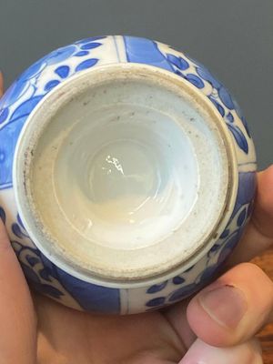 Een paar Chinese blauw-witte rozenwater sprenkelaars voor de islamitische markt, Kangxi — foto 12