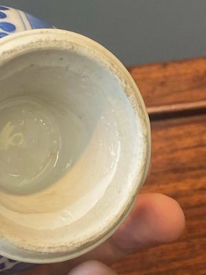 Een paar Chinese blauw-witte rozenwater sprenkelaars voor de islamitische markt, Kangxi — foto 24