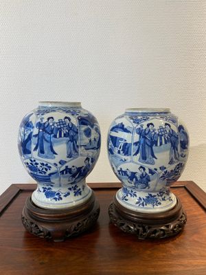 Een paar Chinese blauw-witte vazen, Kangxi — foto 4