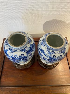 Een paar Chinese blauw-witte vazen, Kangxi — foto 5