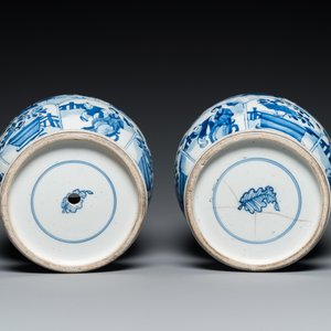 Een paar Chinese blauw-witte vazen, Kangxi — foto 6