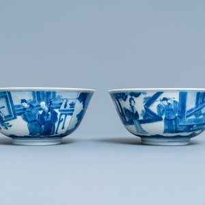 Een paar Chinese blauw-witte 'Xi Xiang Ji' kommen, Jiajing merk, Kangxi — foto 4