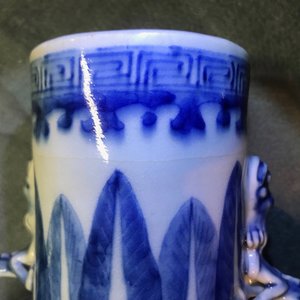 Een paar Chinese blauwwitte moonflask vazen, 19e eeuw — foto 8