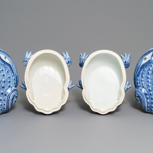Een paar Chinese blauwwitte terrines in de vorm van kikkers, 20e eeuw — foto 6
