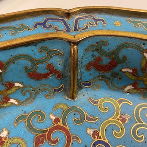 Een paar Chinese bloemvormige cloisonné schotels, Qianlong — foto 14