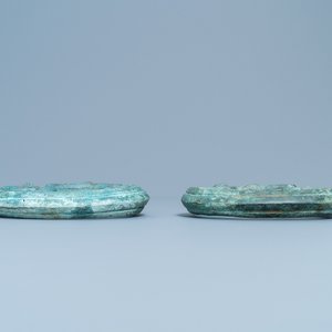 Een paar Chinese bronzen ornamenten, Han of later — foto 4