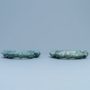 Een paar Chinese bronzen ornamenten, Han of later — foto 6