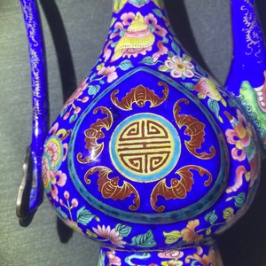 Een paar Chinese Canton email kannen voor de Vietnamese markt, 1e helft 19e eeuw — foto 24
