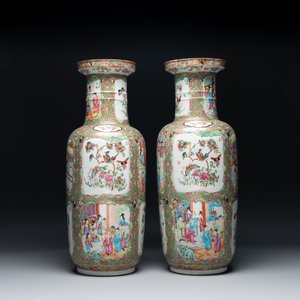 Een paar Chinese Canton famille rose rouleau vazen, 19e eeuw — foto 4