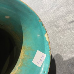 Een paar Chinese Canton famille rose vazen en een enkele vaas, 19e eeuw — foto 13