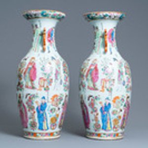 Een paar Chinese Canton famille rose 'Wu Shuang Pu' vazen, 19e eeuw — foto 2