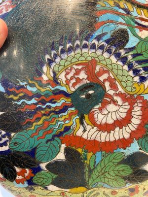 Een paar Chinese cloisonné 'bianhu' vazen, Jiaqing — foto 8