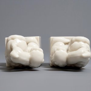 Een paar Chinese Dehua blanc de Chine zegels met boeddhistische leeuwen, Kangxi — foto 7