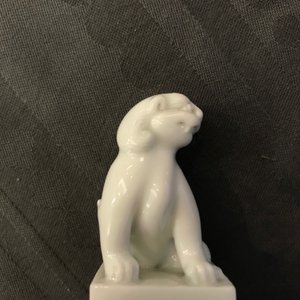 Een paar Chinese Dehua blanc de Chine zegels met leeuwen, reliëfmerk, Kangxi — foto 27