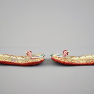 Een paar Chinese famille rose bladvormige waaiers, 19e eeuw — foto 5