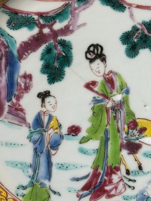 Een paar Chinese famille rose borden met Magu, Yongzheng — foto 12