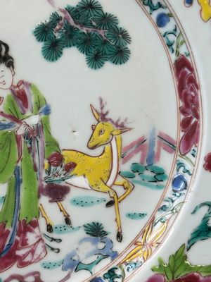 Een paar Chinese famille rose borden met Magu, Yongzheng — foto 13