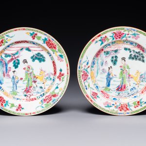 Een paar Chinese famille rose borden met Magu, Yongzheng — foto 1