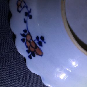 Een paar Chinese famille rose borden met tabaksbladeren decor, Qianlong — foto 6