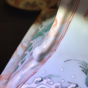 Een paar Chinese famille rose en faux marbre vazen, Qianlong — foto 51