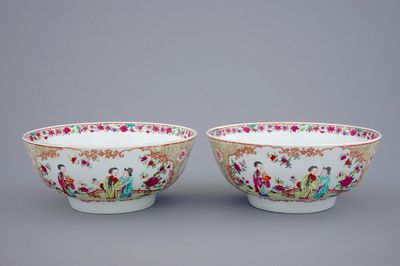 Een paar Chinese famille rose export porselein kommen, Qianlong, 18e eeuw
