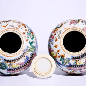 Een paar Chinese famille rose gemberpotten met "honderd jongens" decor, 19e eeuw — foto 5