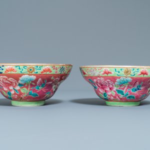 Een paar Chinese famille rose kommen voor de Straits of Peranakan markt, 19e eeuw — foto 5